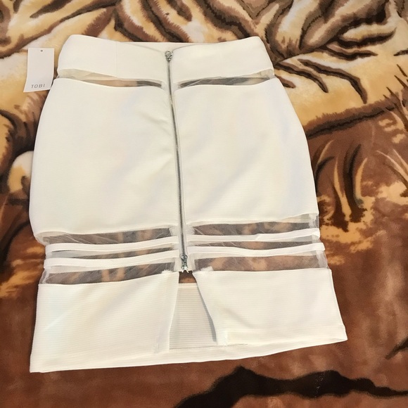 New TOBI Sequin Mini Skirt💕 - Picture 2 of 6